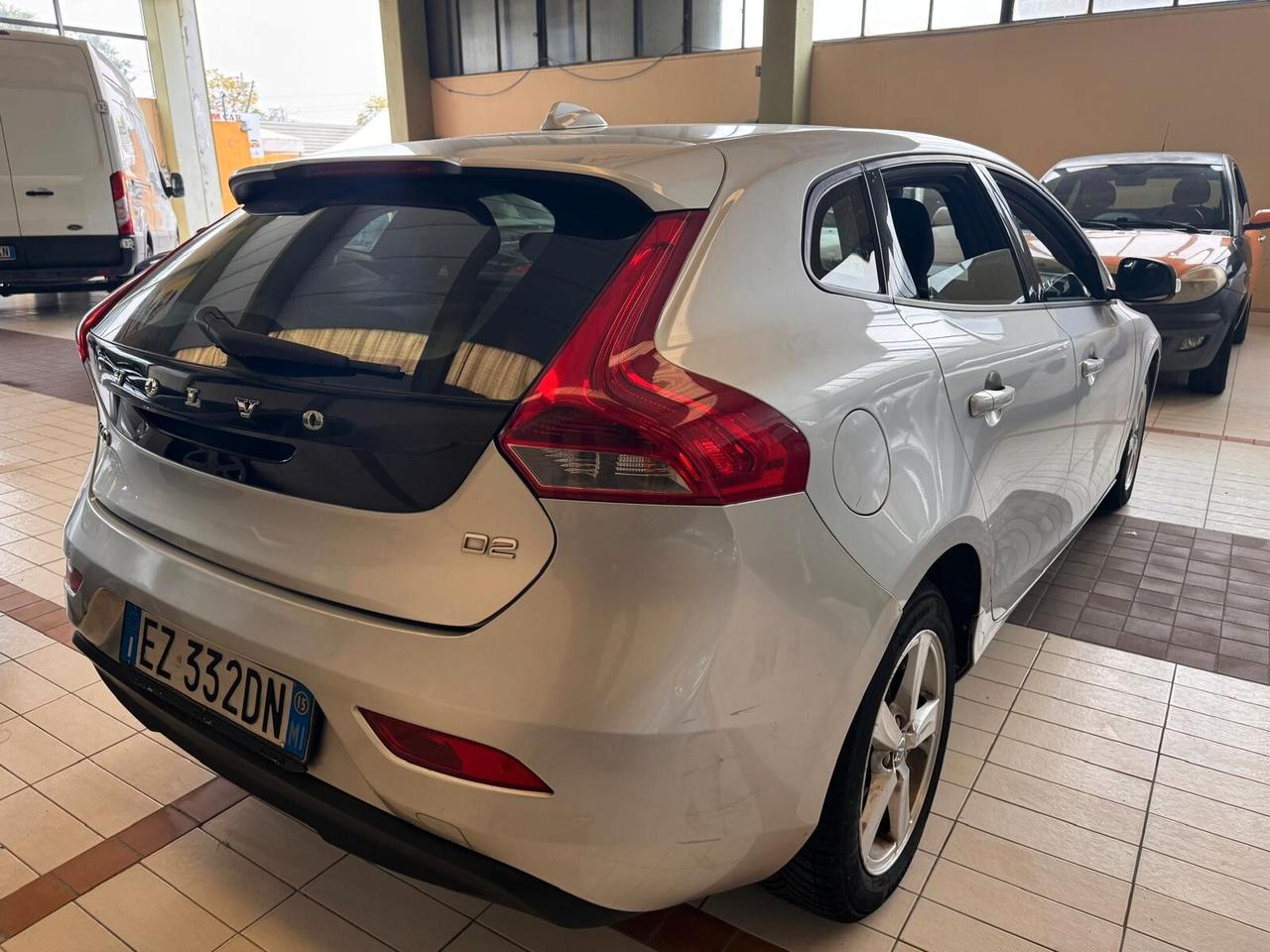 Volvo V40 D2 1.6 Summum 114cv