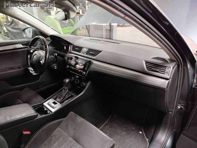 SKODA Superb Superb Wagon 2.0 tdi evo Style 122cv dsg - GD984BD