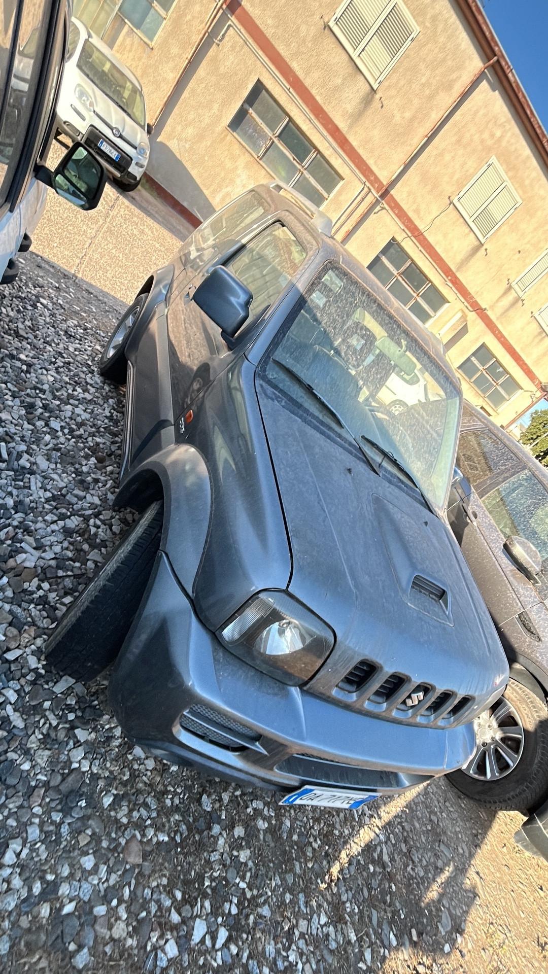 Suzuki Jimny 1.5 DDiS cat 4WD JLX
