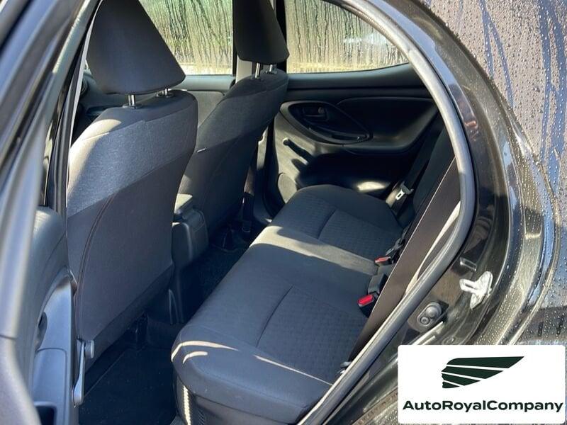 Toyota Yaris Hybrid Active MY21