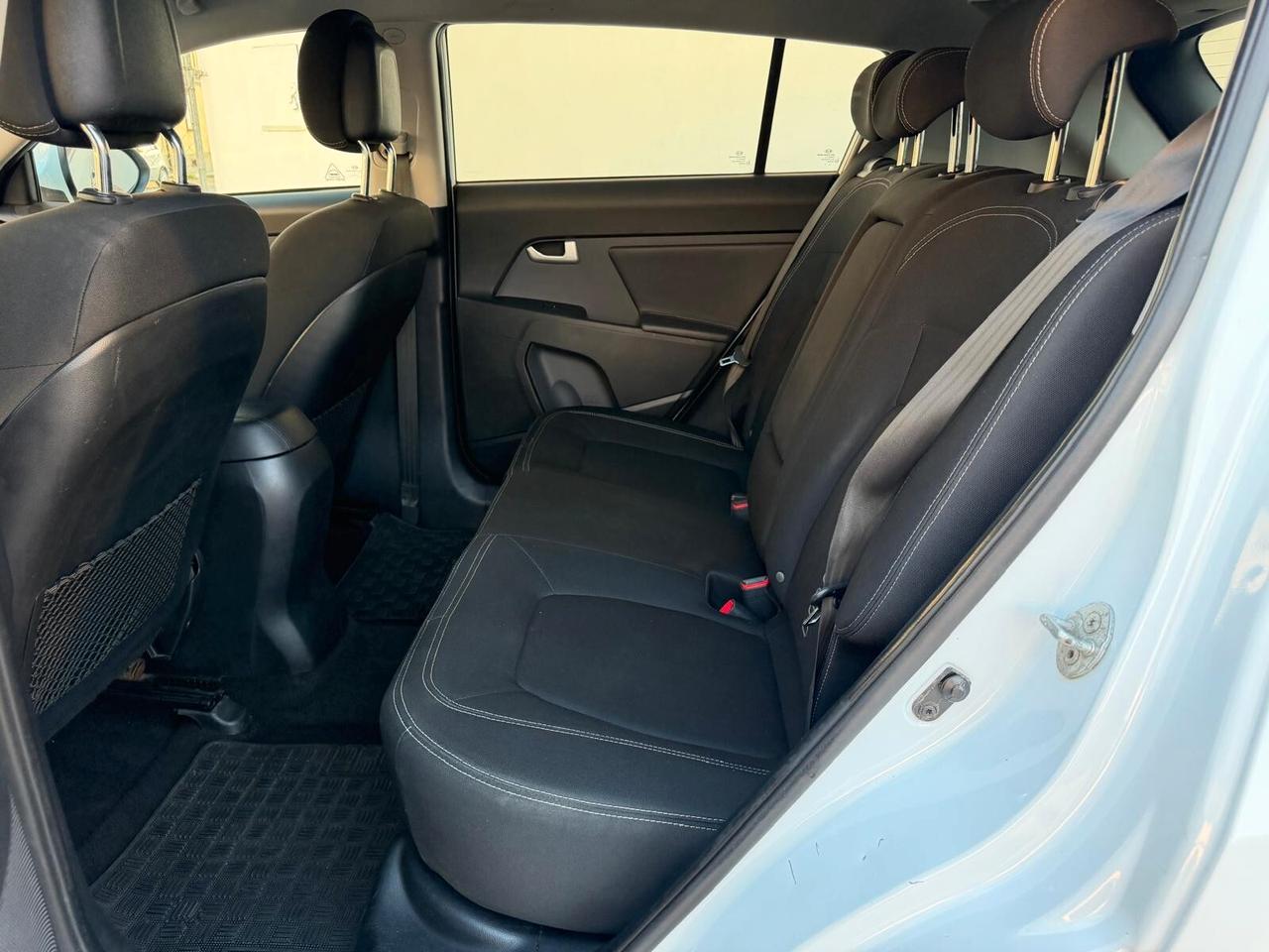 Kia Sportage 1.7 CRDI VGT 2WD Active
