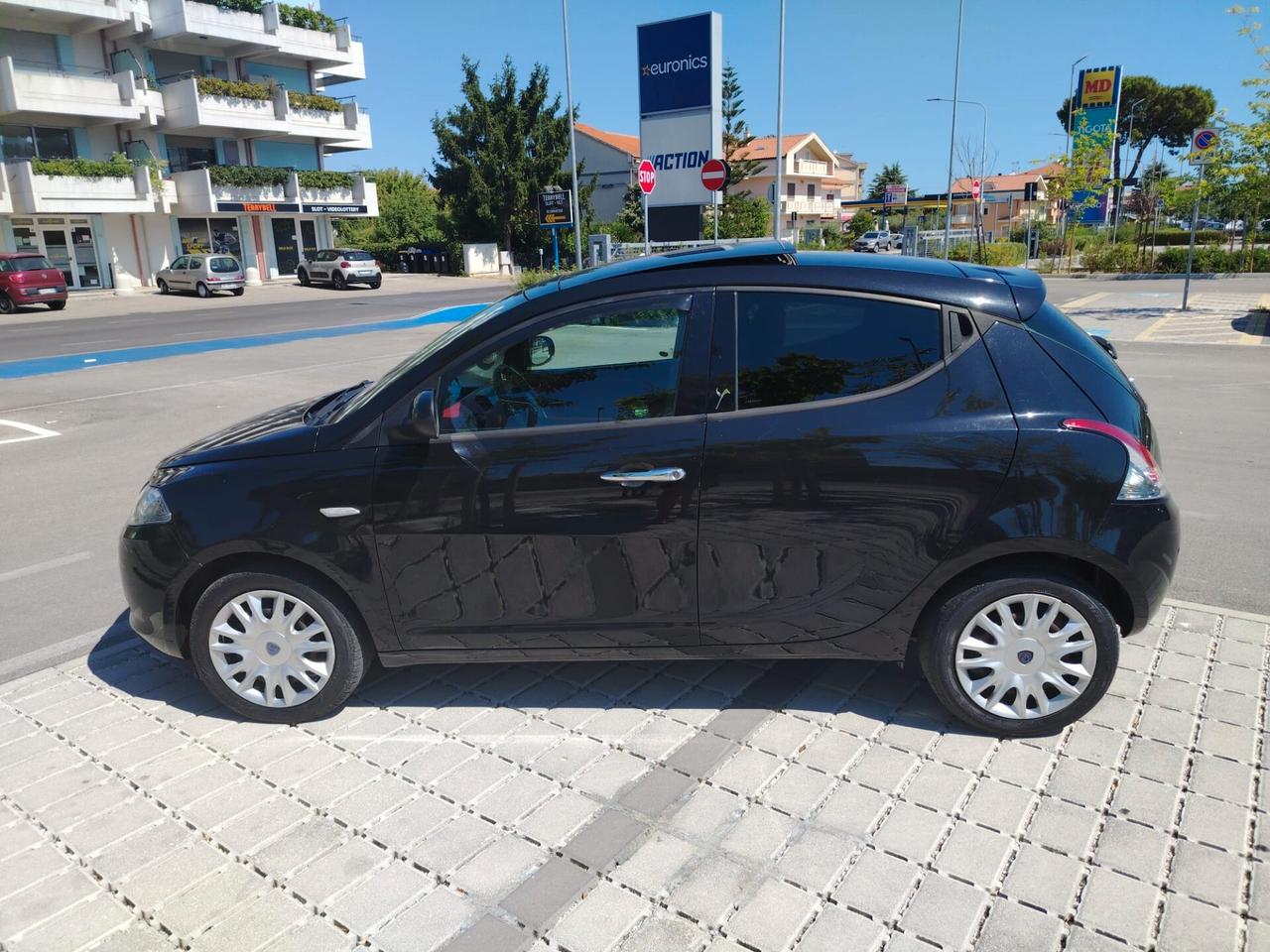 Lancia Ypsilon 1.3 MJT 16V 95 CV 5 porte S&S Elefantino
