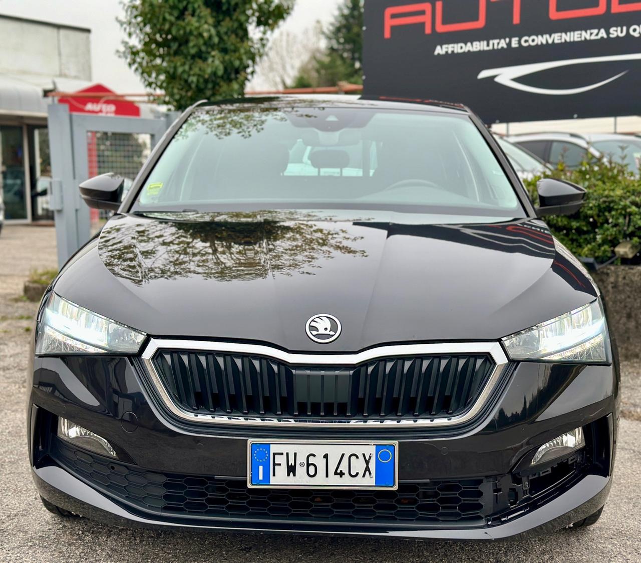 SKODA SCALA 1.6 TDI SCR DSG Style 2019 IMPECCABILE OK NEOPATENTATO