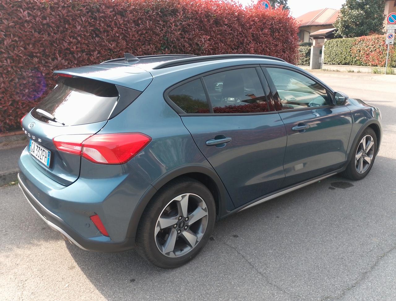 Ford Focus 1.0 EcoBoost 125 CV automatico 5p. Active Co-Pilot