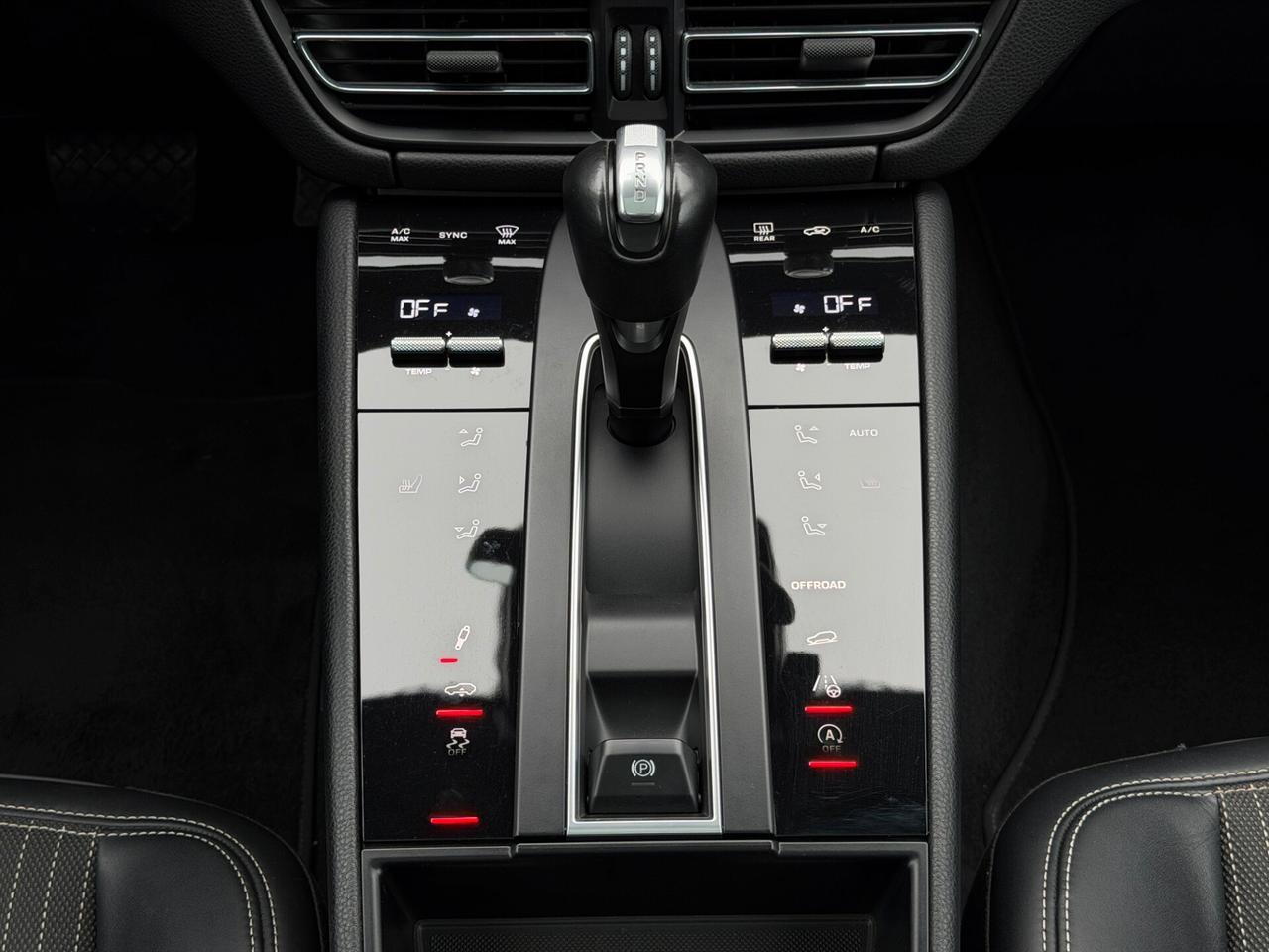 Porsche Macan 2.0 T 265CV PDK MY2022 - IMPIANTO BOSE - TETTO