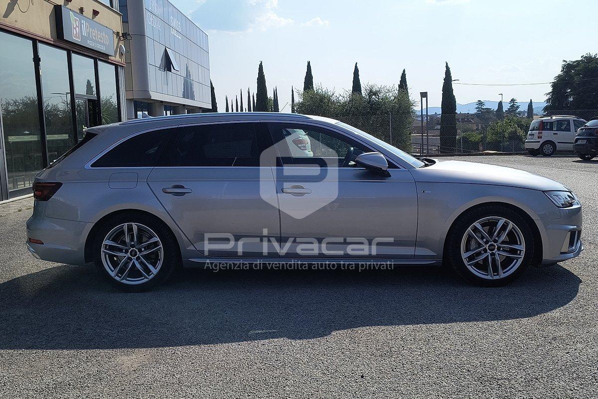 AUDI A4 Avant 40 TDI quattro S tronic Business Sport