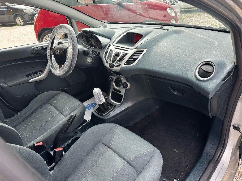 FORD Fiesta 1.2 5 porte Bz.- GPL Titanium