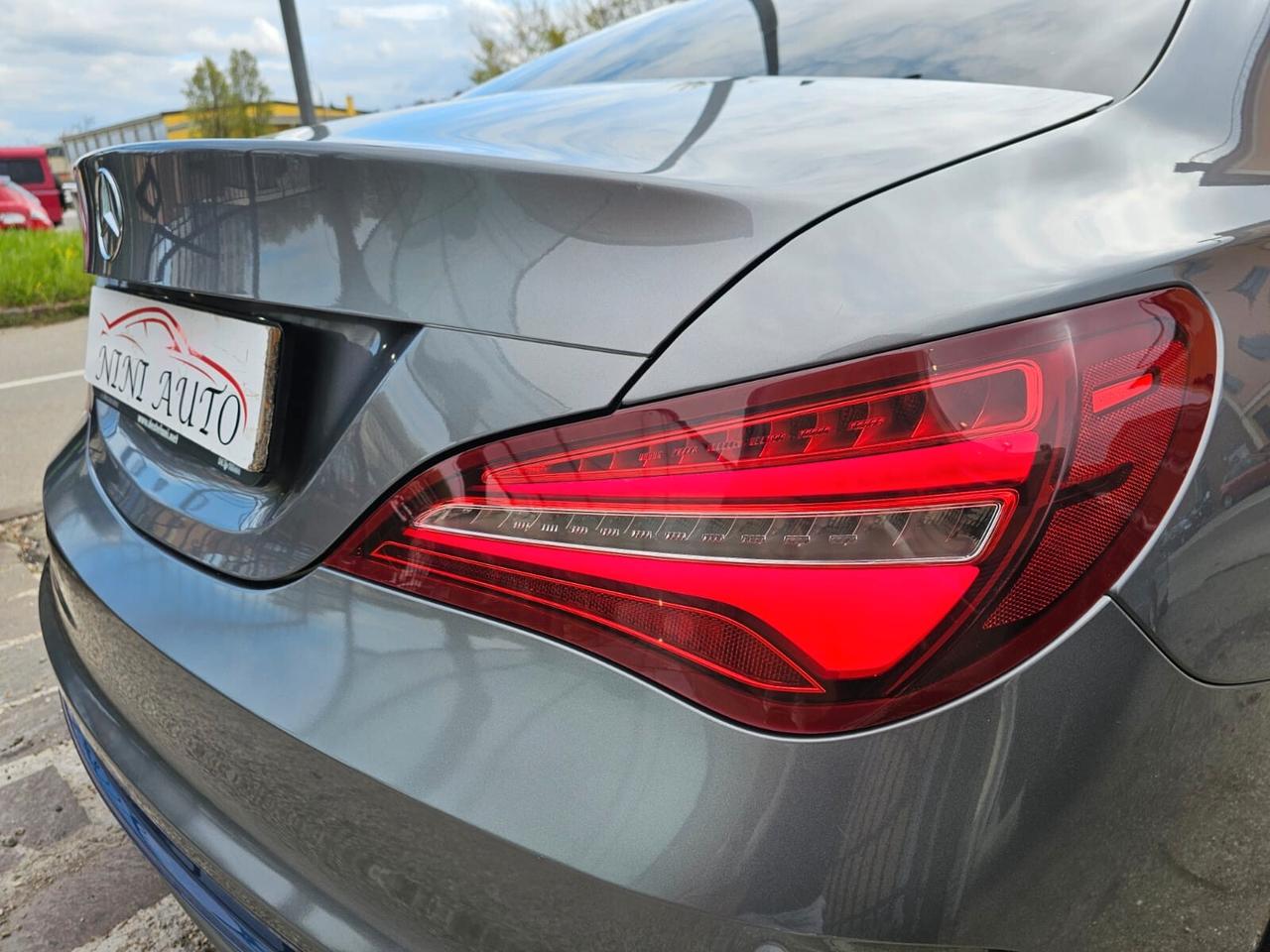 Mercedes-benz CLA 250 211cv Premium*AMG*Pelle*Navi*Bi-Xeno*Pdc*18*