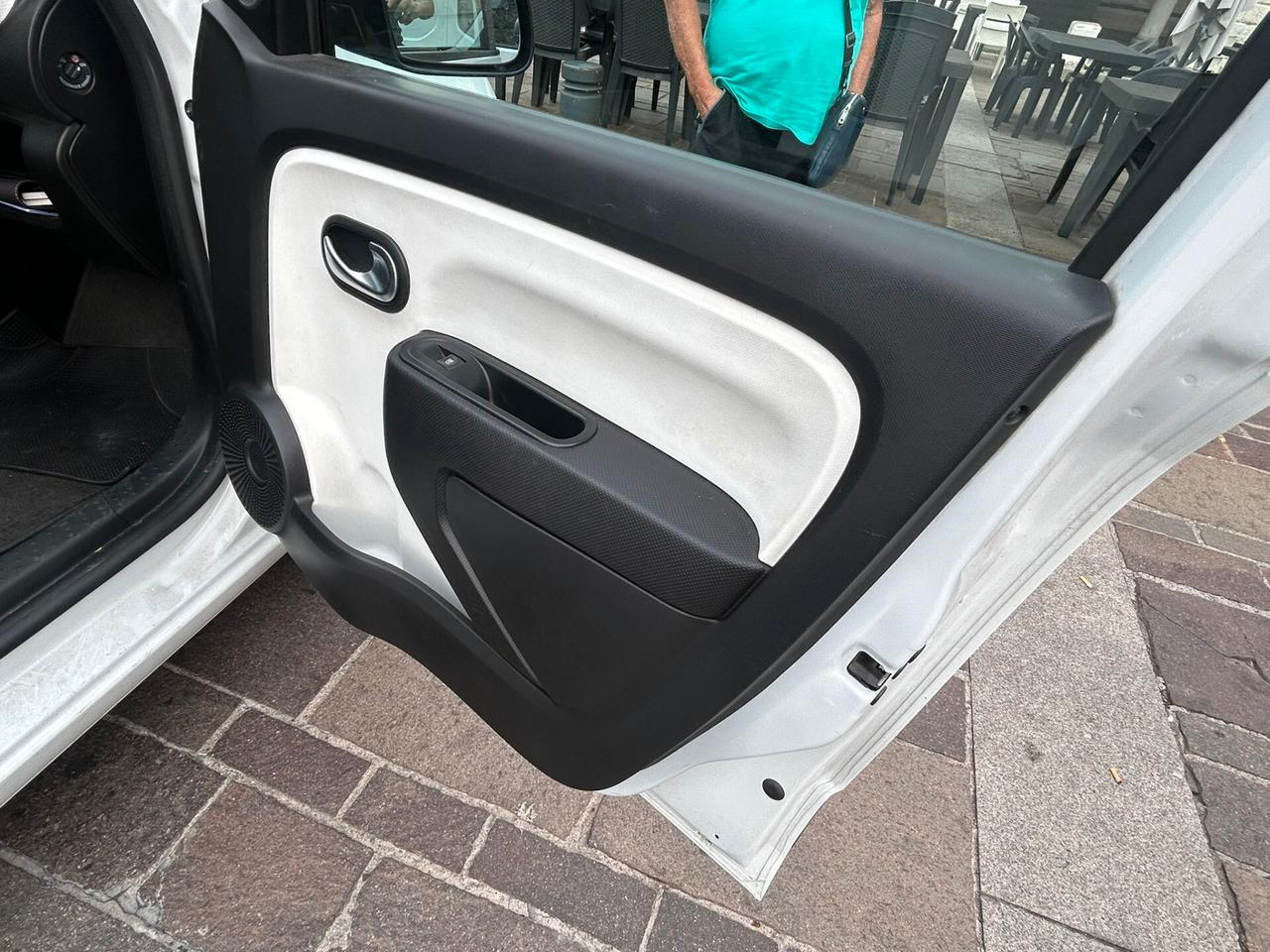 Renault Twingo 0.9 tce 90cv - ANCHE PER NEOPATENTATI