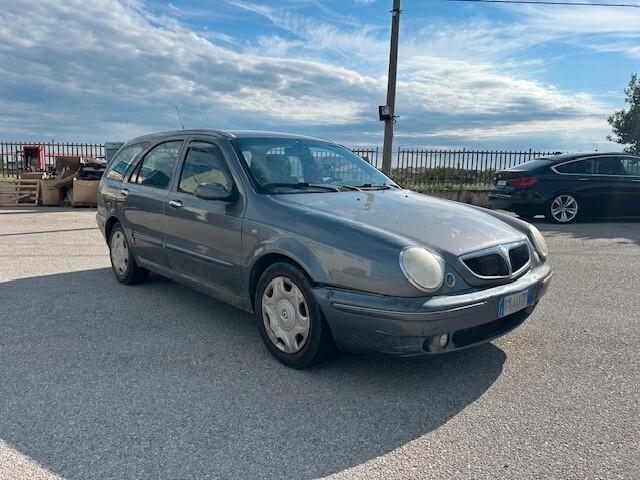 Lancia Lybra 1.9 JTD cat Station Wag.