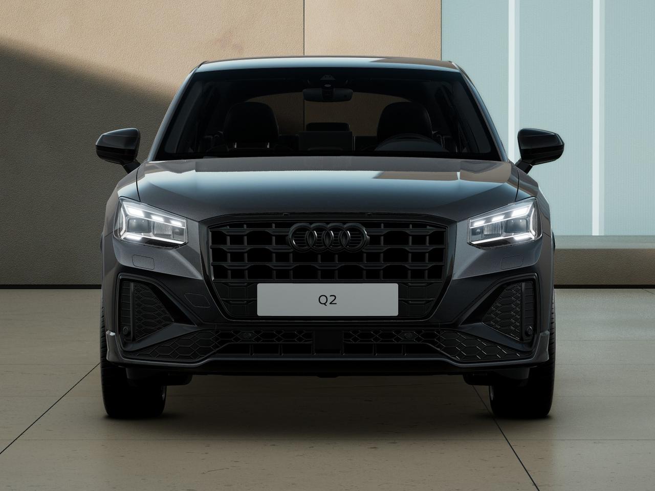 Audi Q2 35 1.5 tfsi identity black s-tronic