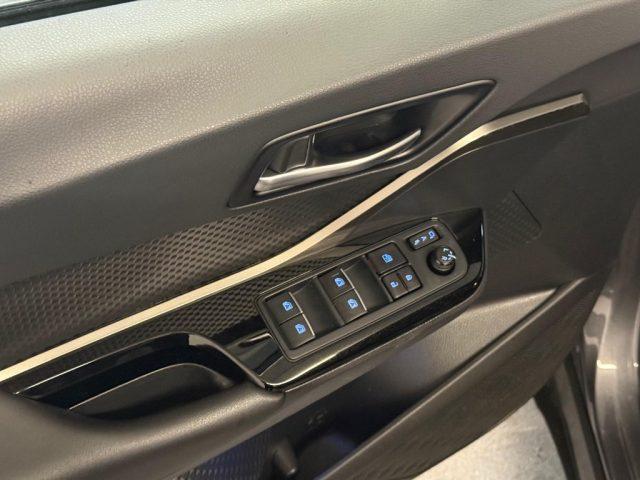 TOYOTA C-HR 1.8 Hybrid E-CVT Lounge