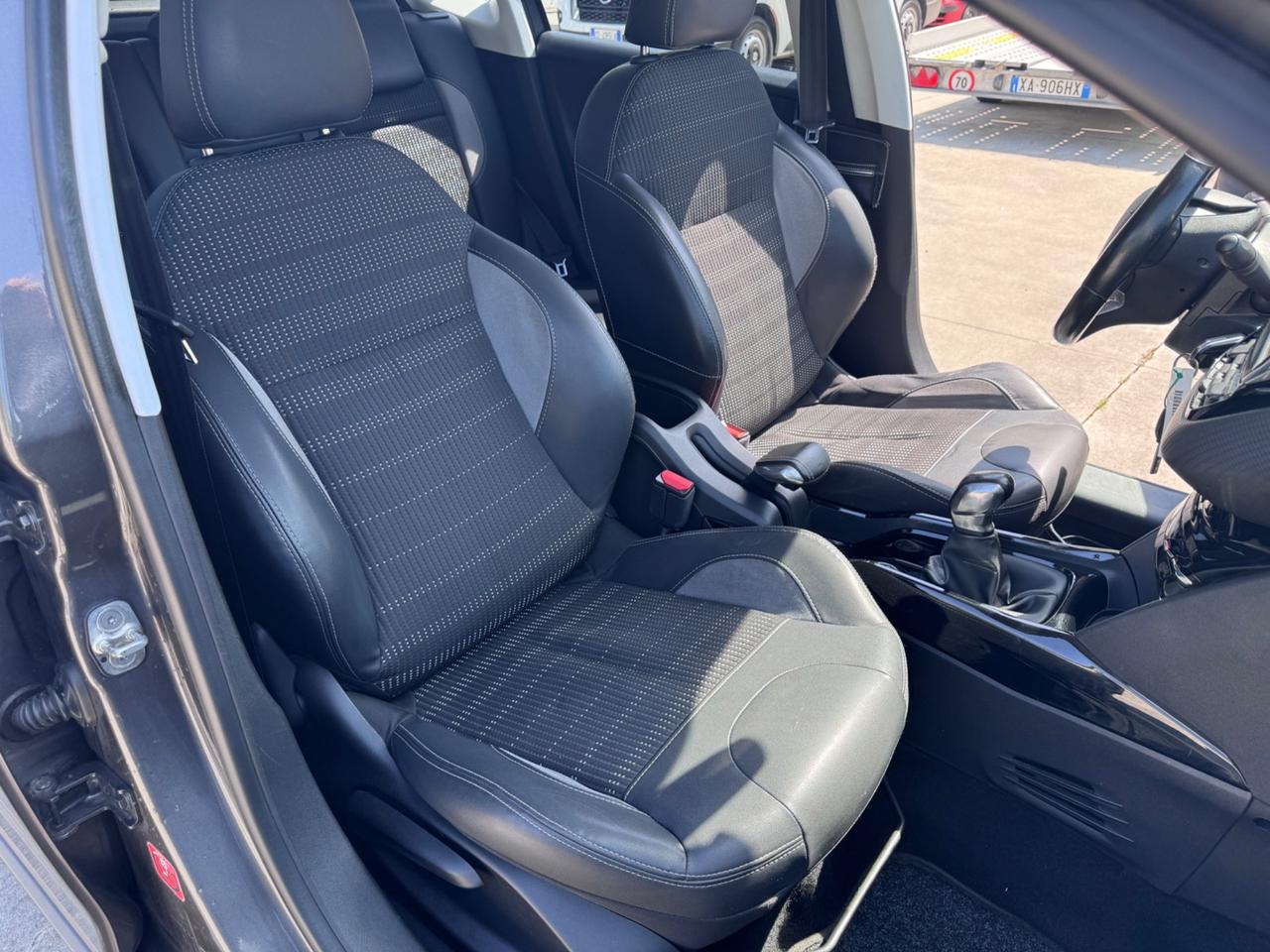 Peugeot 2008 BlueHDi 100 Allure Eu6