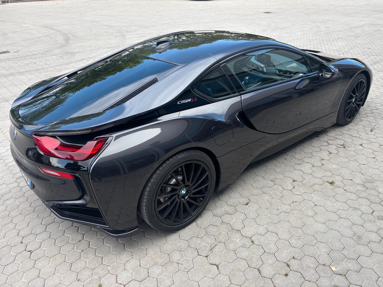 Bmw i8 coupè