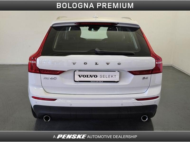 Volvo XC60 B4 Geartronic Benzina Momentum