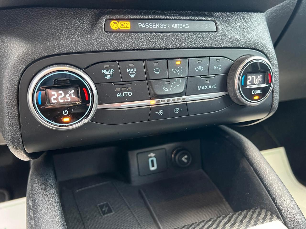 Focus 1.5 berlina 120 CV automatico Co-Pilot