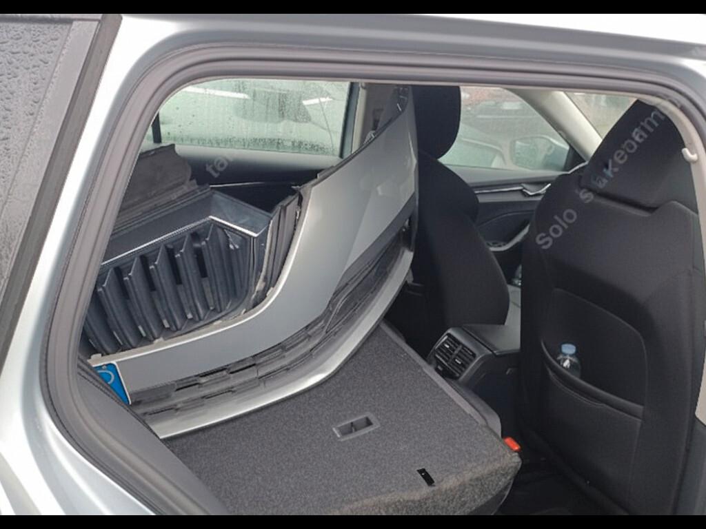 Skoda Octavia 2.0 TDI EVO SCR DSG Wagon Executive