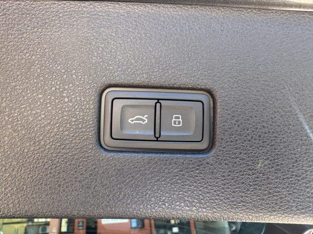 AUDI Q8 50 TDI 286 CV quattro tiptronic SPORT S-LINE