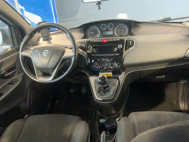 LANCIA Ypsilon 1.2 69 CV 5 porte Gold