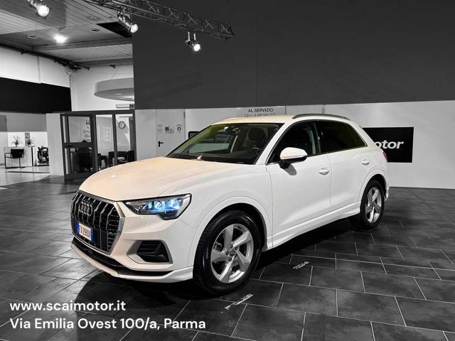 AUDI Q3 35 TDI S tronic Business Advanced