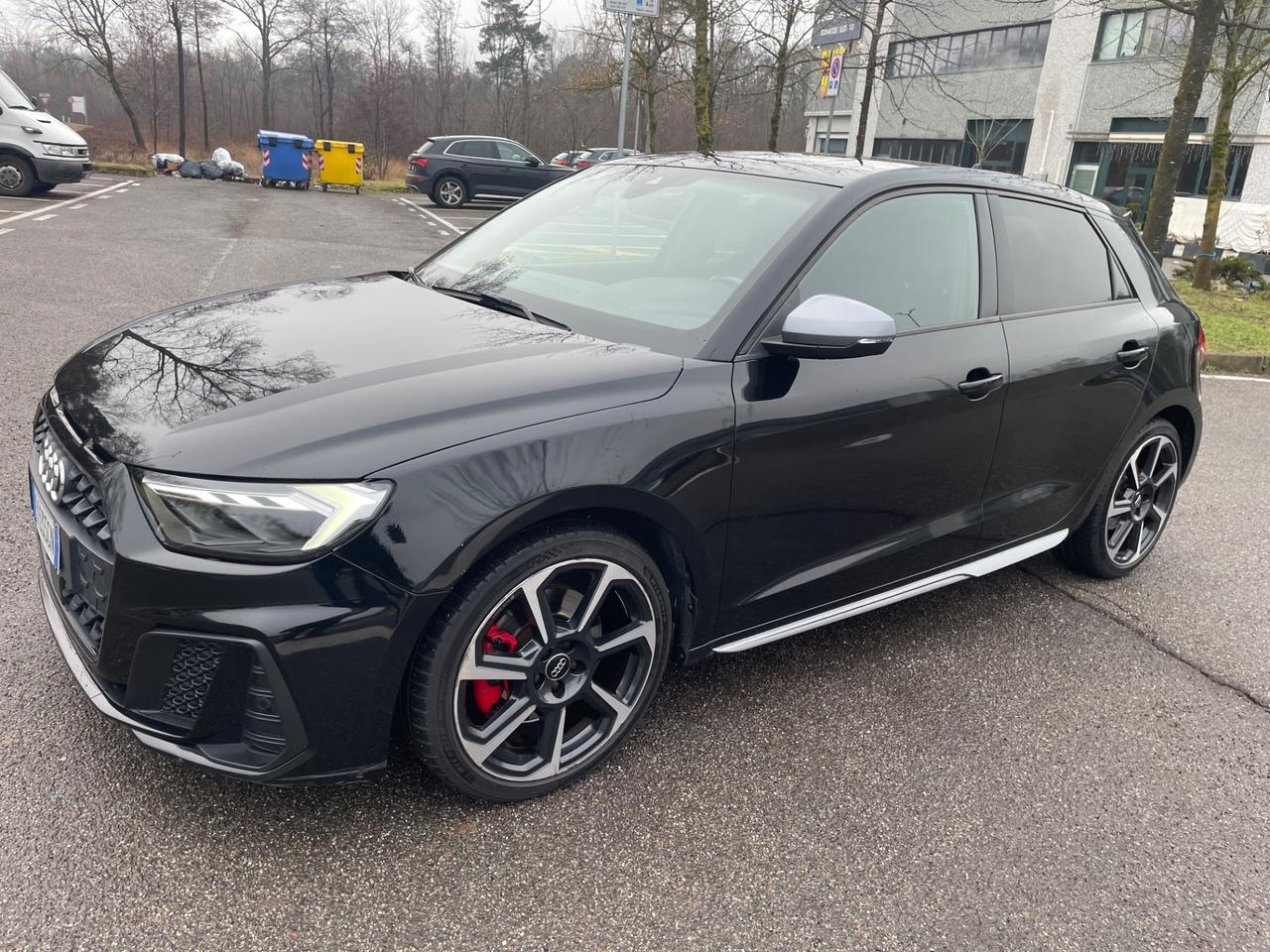 Audi A1 SPB 40 TFSI S tronic line*Automati*Navi*