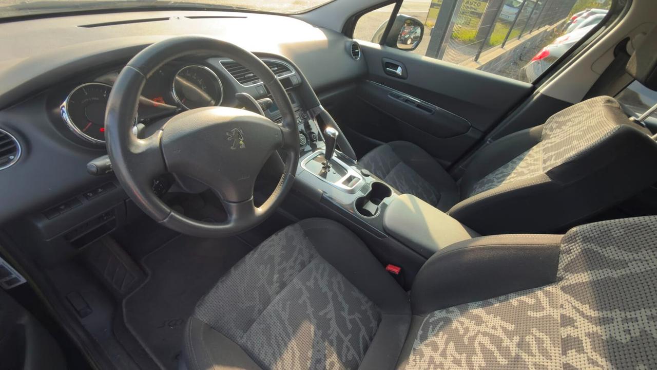 Peugeot 3008 1.6 e-HDi 112CV cambio robotizzato Stop&Start Allure