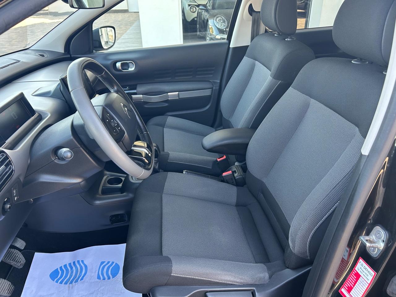 Citroen C4 Cactus BlueHDi 100 S&S Shine