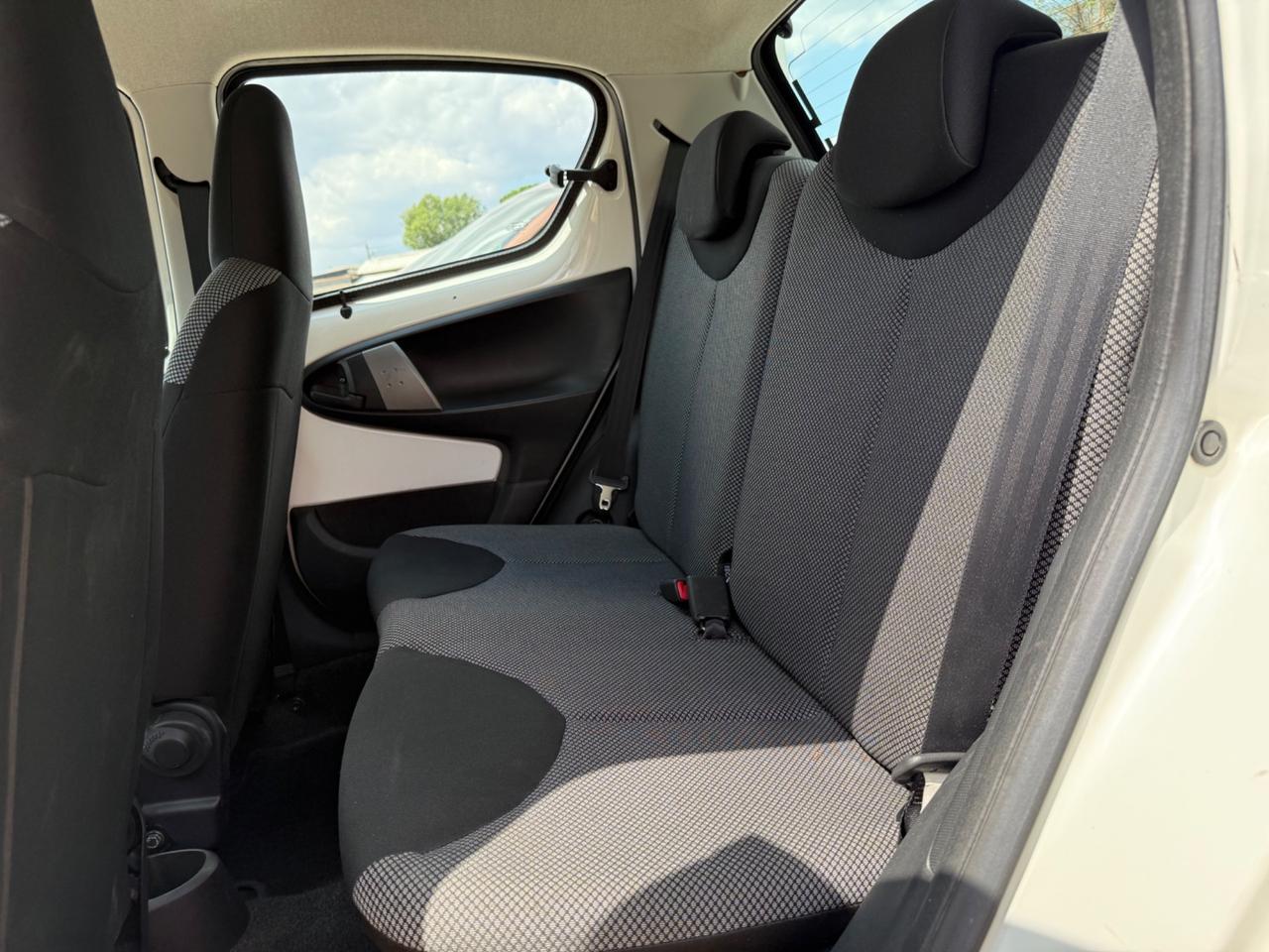 Toyota Aygo 1.0 12V VVT-i 5P Tobasco MMT