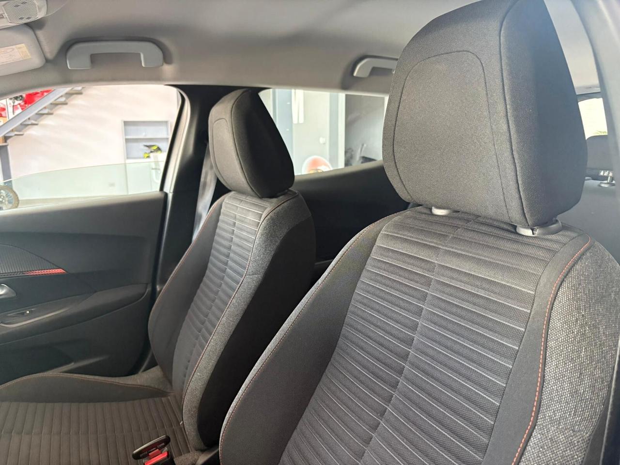 Peugeot 2008 BlueHDi 100 S&S Active