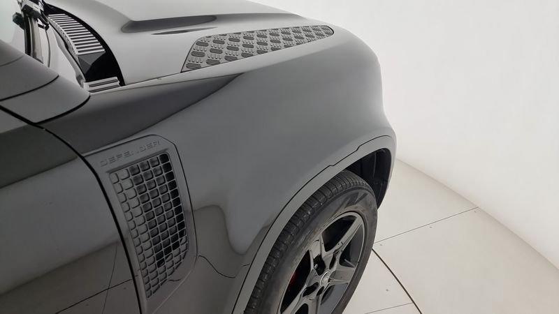 Land Rover Defender 110 3.0D I6 200 CV AWD Auto SE