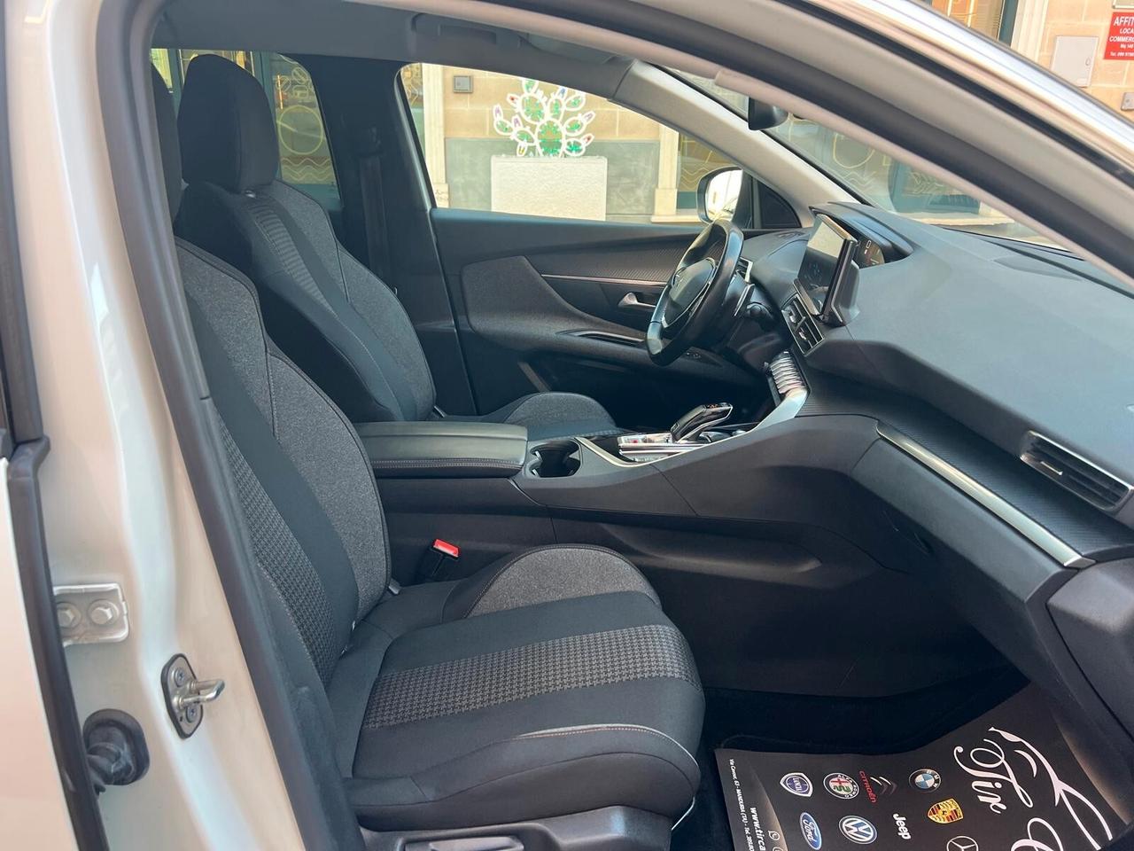 PEUGEOT 3008 ALLURE 1.5 130CV NAVI CRUISE CAM ANNO 2021