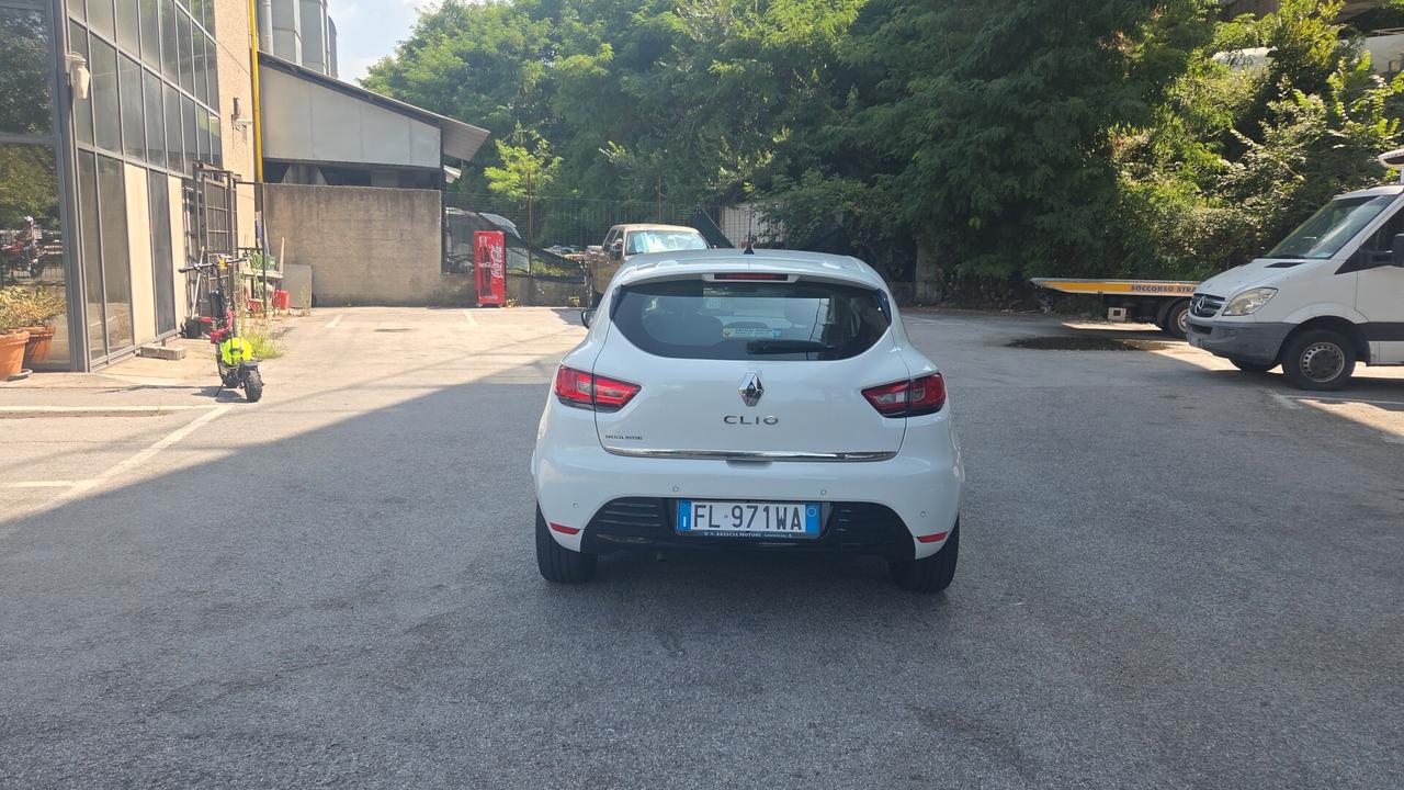 RENAULT CLIO 1.5 dCi 90 CV – TAGLIANDI RENAULT – DISTRIBUZIONE CERTIFICATA