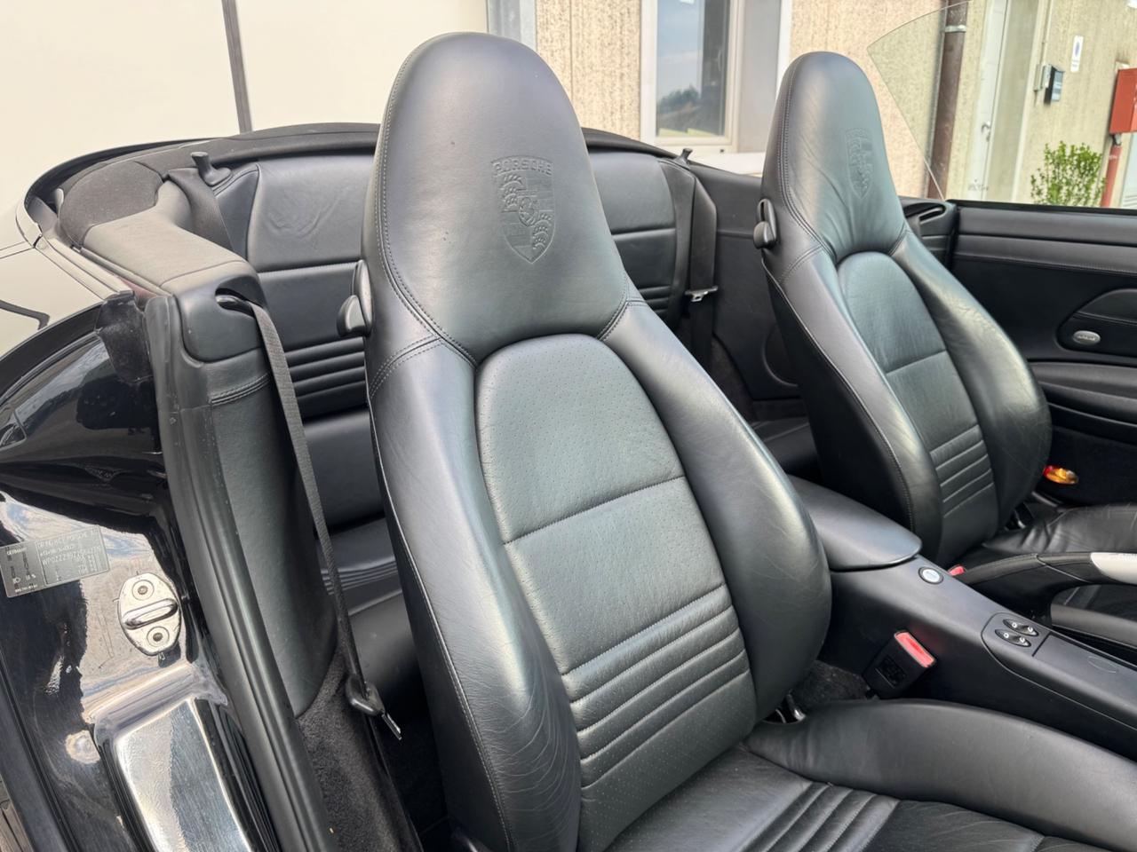 Porsche 911 996 Carrera Cabrio