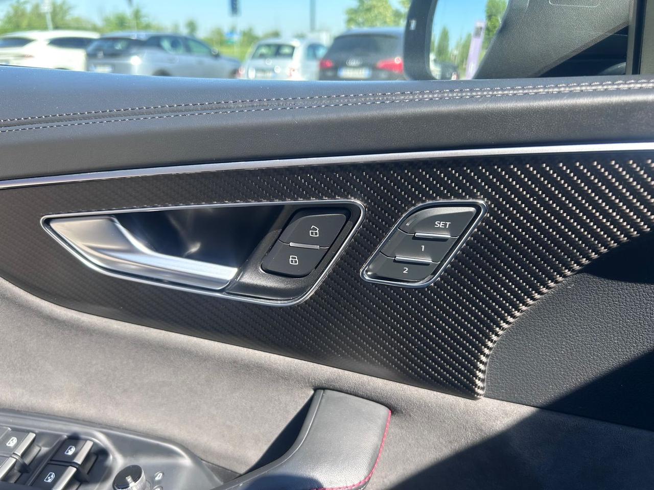 Audi RS Q8 TFSI V8 quattro tiptronic #10572