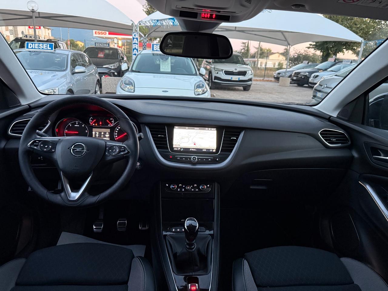 "PERFETTA" Opel Grandland X 1.5 diesel Innovation S