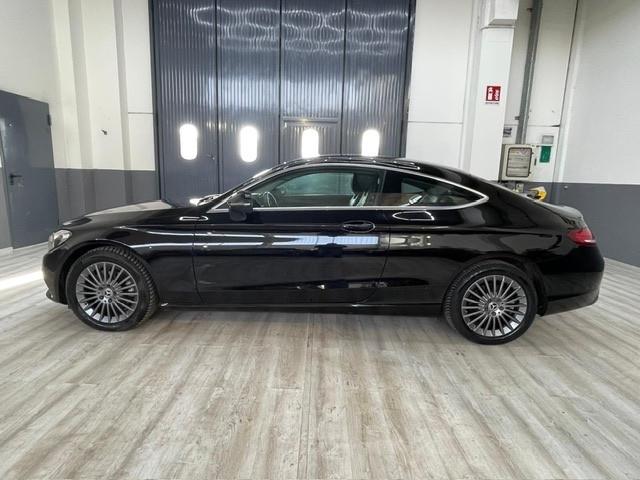Mercedes-benz C 220 d Coupé Sport