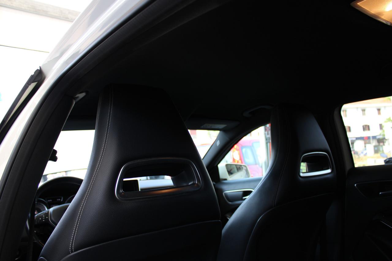 Mercedes-benz GLA 200 GLA 200 CDI Automatic 4Matic Sport
