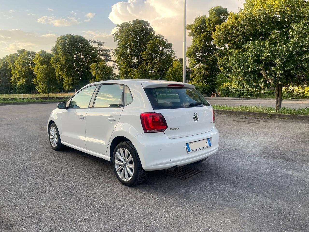 Volkswagen Polo 1.4 5 porte Highline