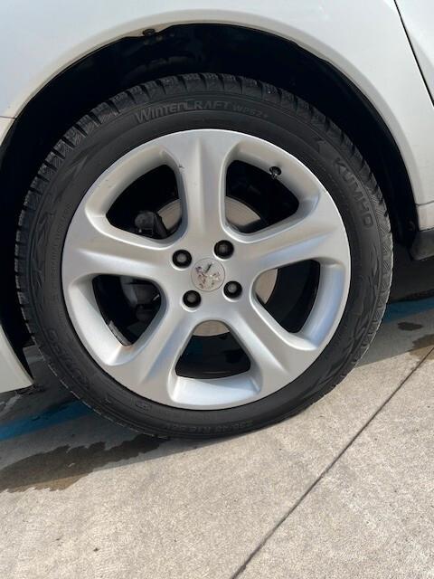 Peugeot 3008 1.6 HDi 112CV Allure Aut.