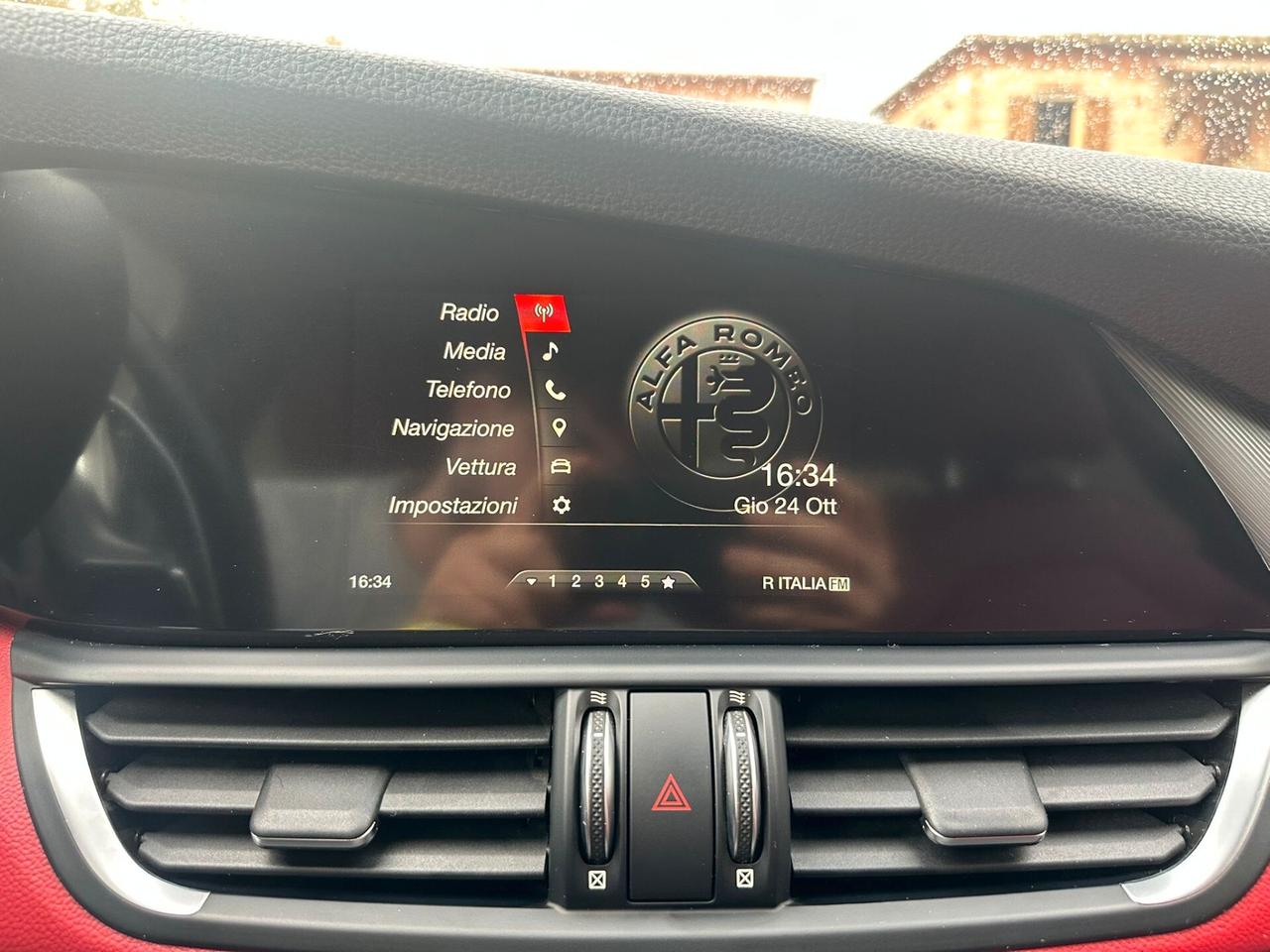 Alfa Romeo Giulia 2.2 Turbodiesel 210 CV AT8 AWD Q4 Veloce