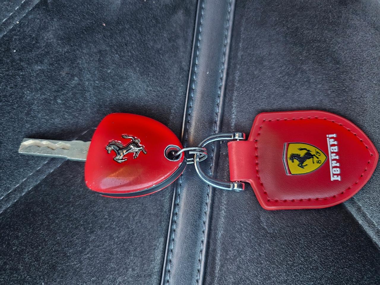 Ferrari 458 Italia DCT#LED#ALCANTARA#NAVI#SCUDETTI CERAMICI