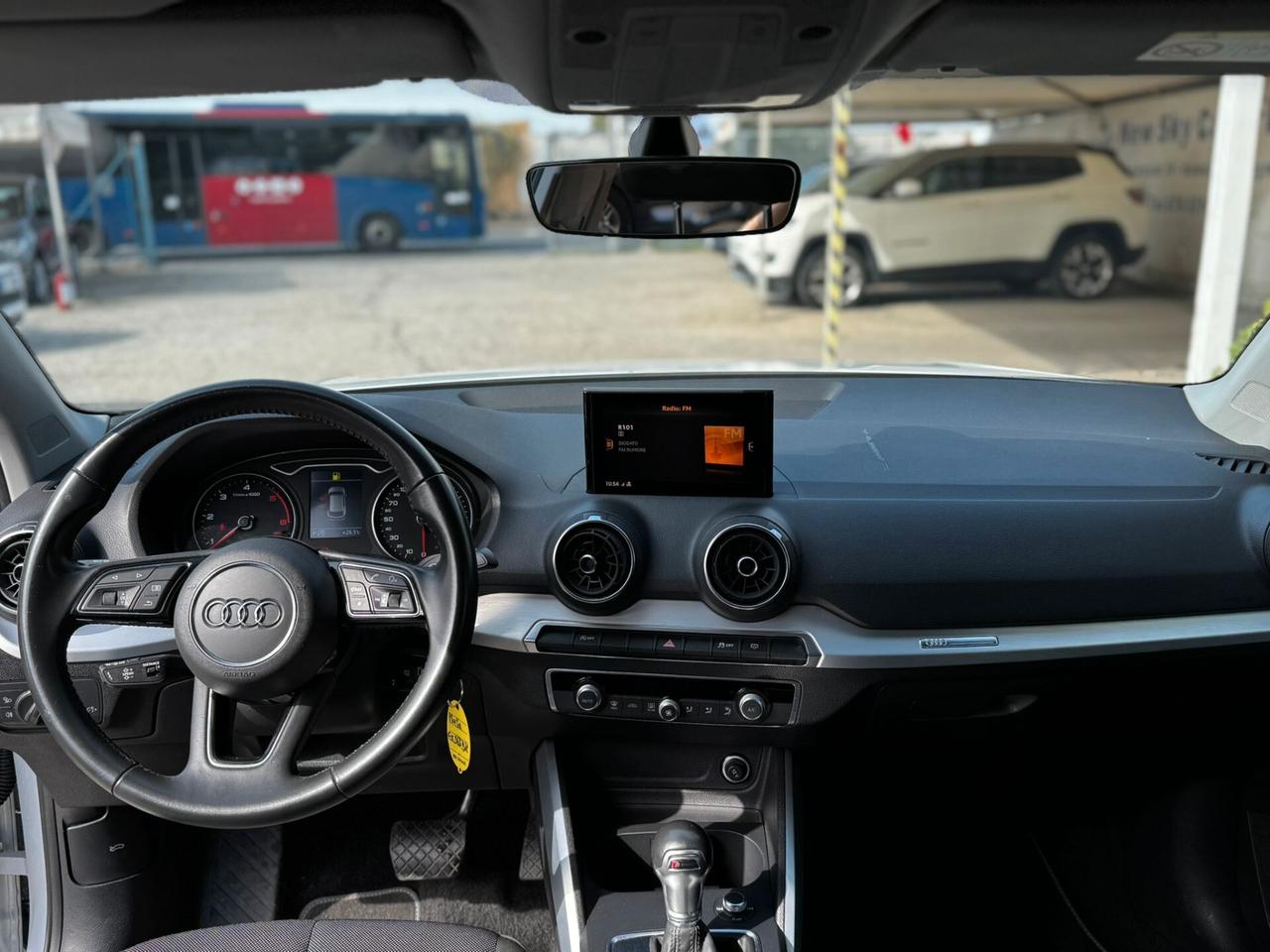 Audi Q2 30 TDI S tronic Identity Black