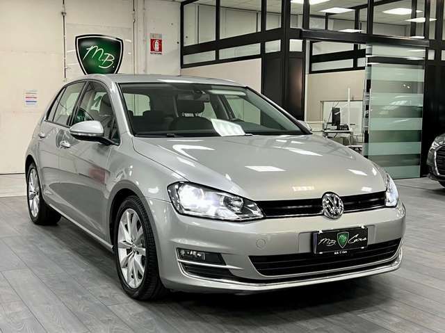 Volkswagen Golf 5p 1.6 tdi Highline