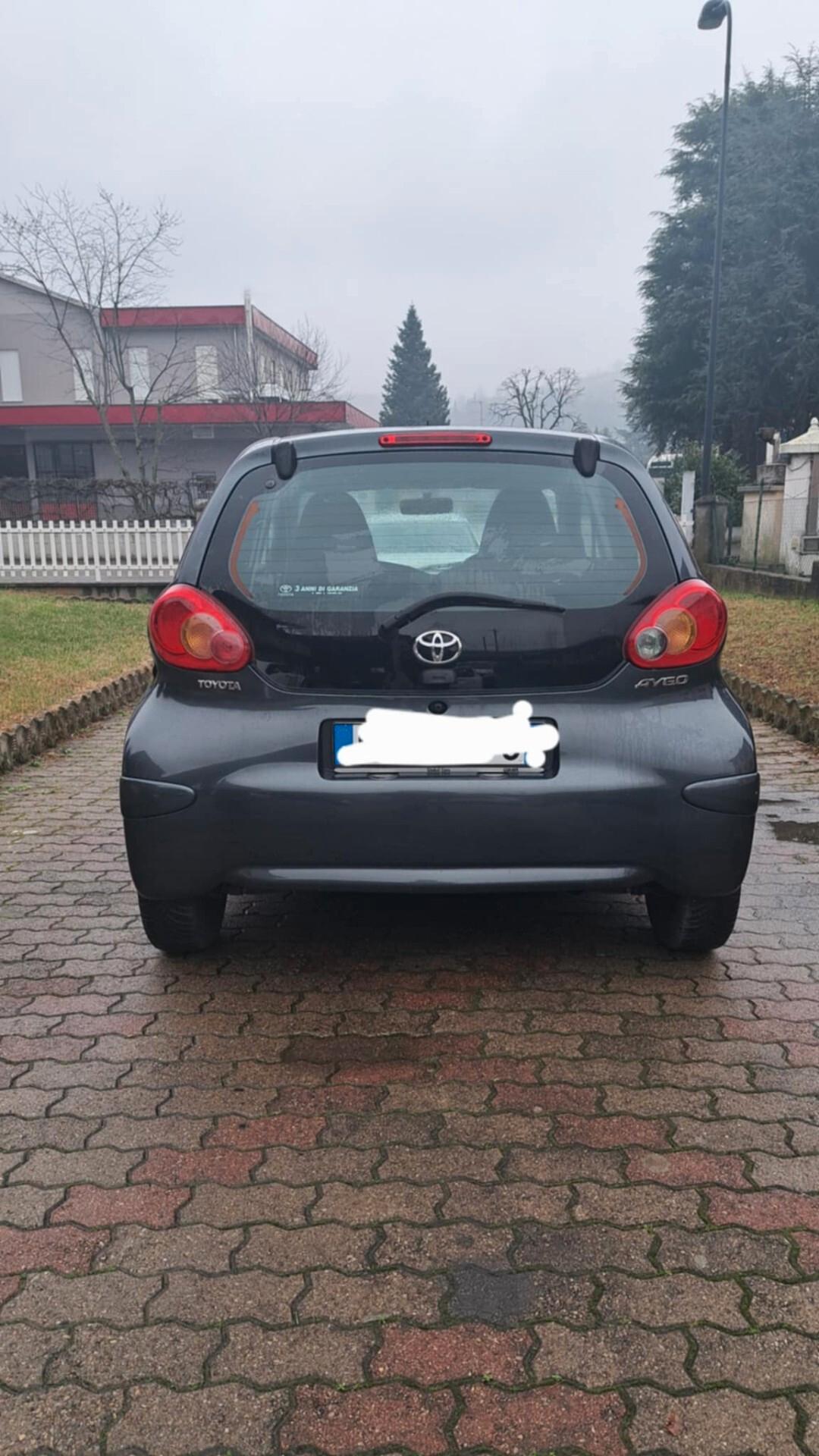 Toyota Aygo 1.0 12V VVT-i 5 porte