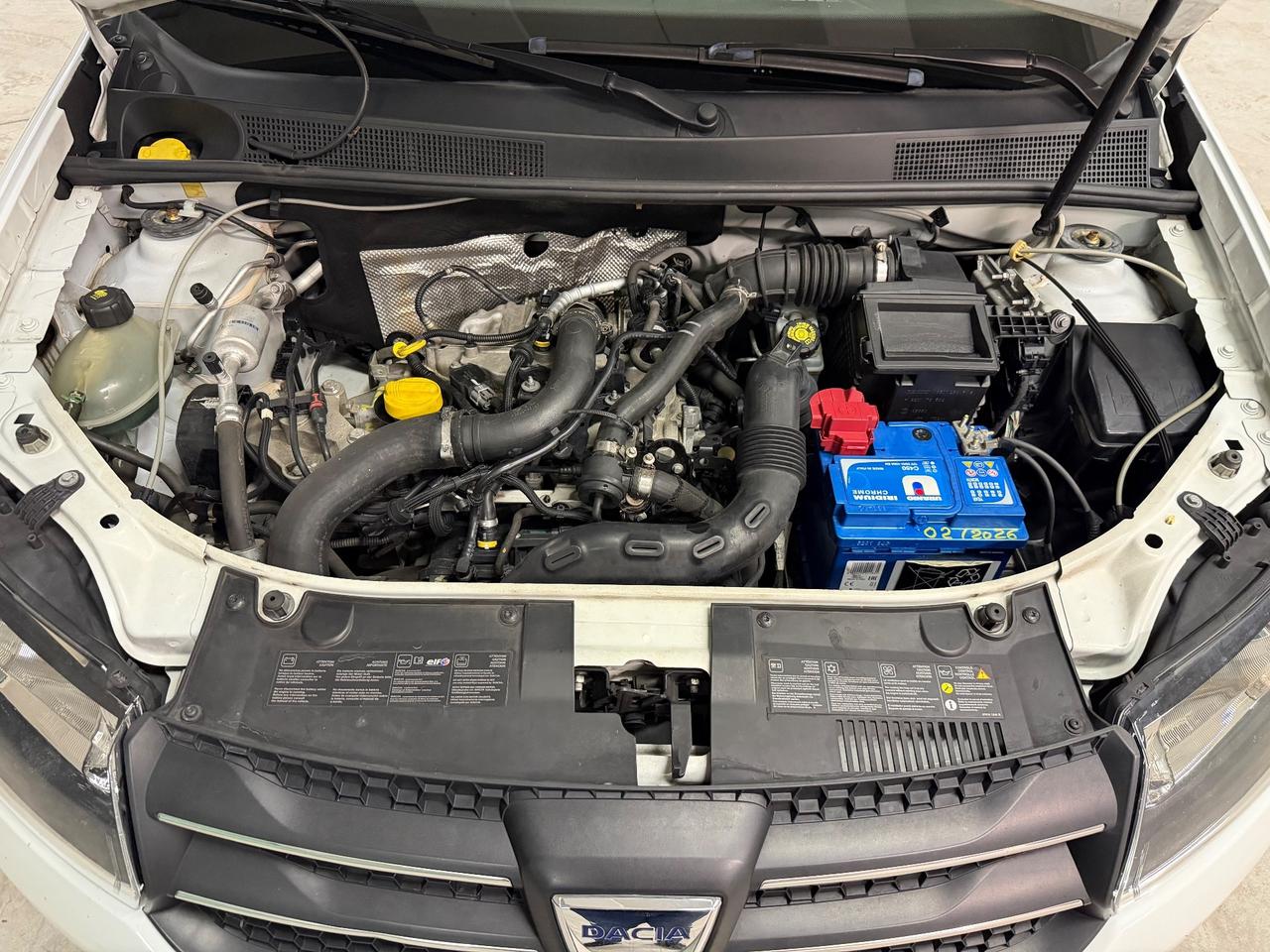 Dacia Sandero Stepway 1.6 12V 90CV Prestige