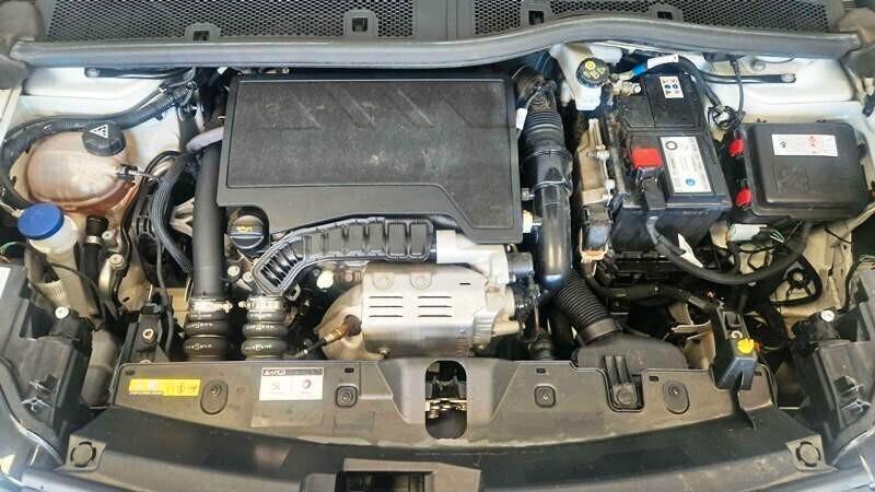 Peugeot 2008 1.2 PureTech 100 CV S&S Allure Pack