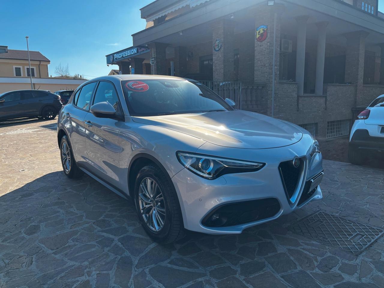 Alfa Romeo Stelvio 2.2 Turbodiesel 160 CV AT8 RWD Super Business