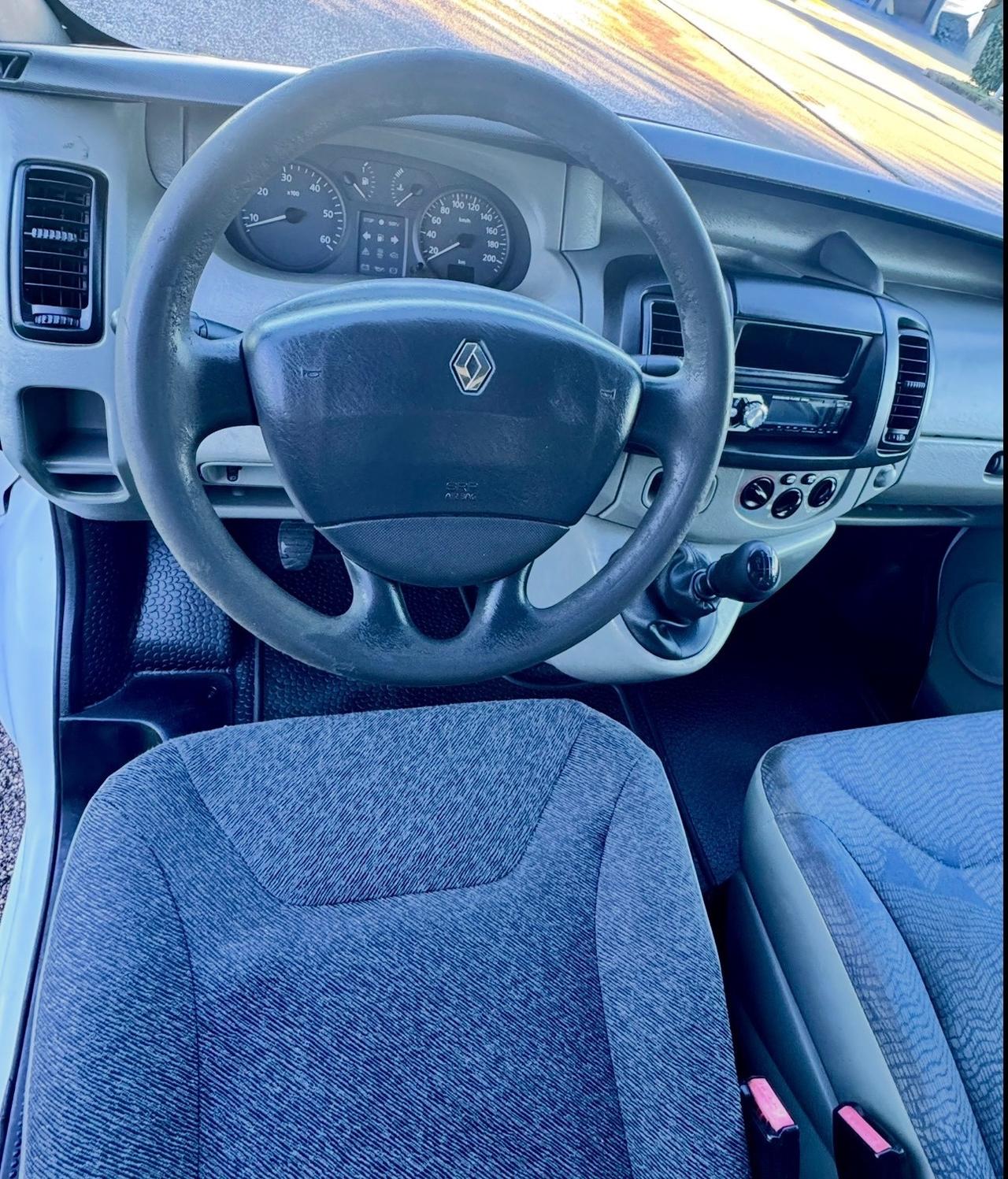 RENAULT TRAFIC 1.9 DTI 100cv FURGONE VAN AUTOCARRO