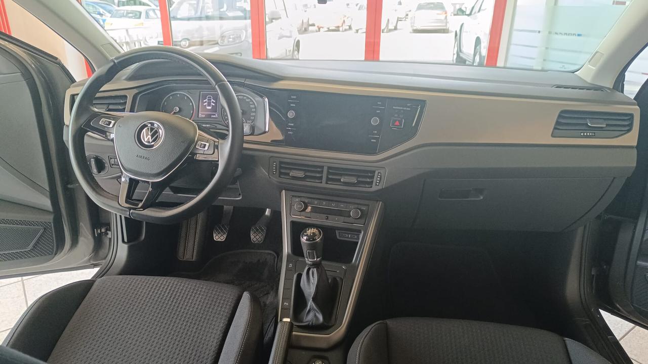VOLKSWAGEN POLO 1.0 BENZINA 80CV MANUALE