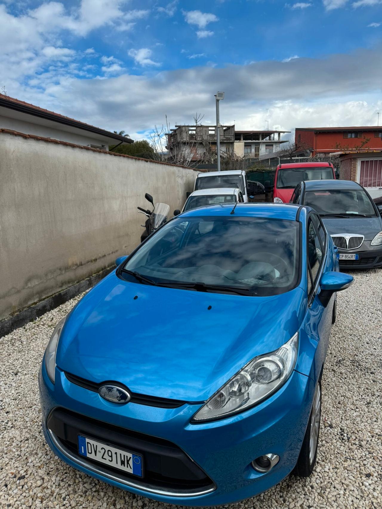 Ford Fiesta 1.4 TDCi 5p. Titanium